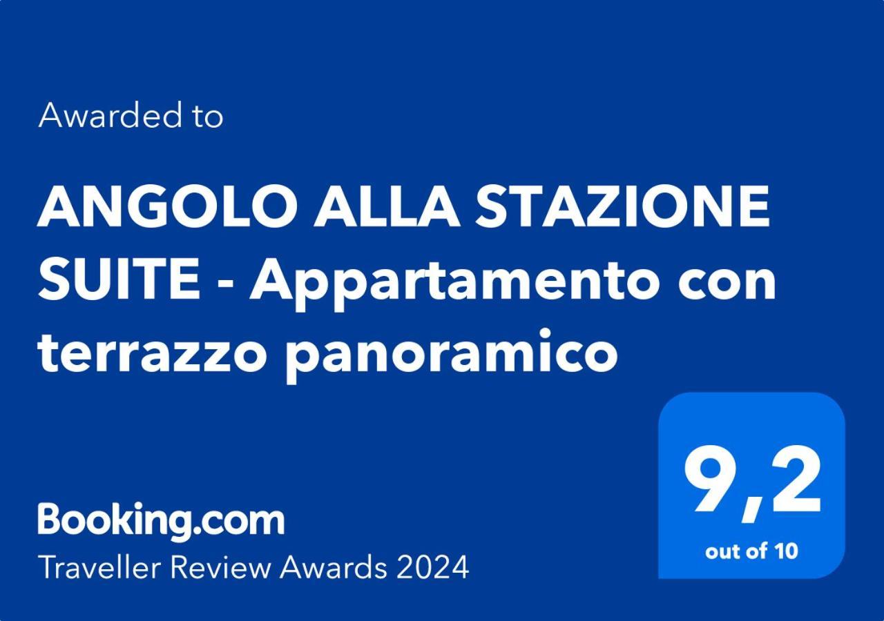 Suite Angolo Alla Stazione - Appartamento Con Terrazzo Panoramico Pavia Eksteriør bilde